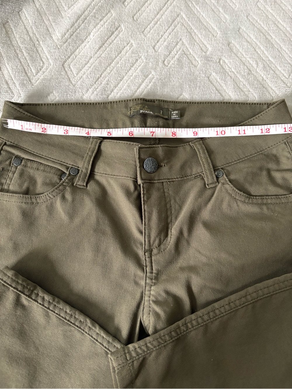 Prana Women’s size 2 Olive Green Moto Jeans
